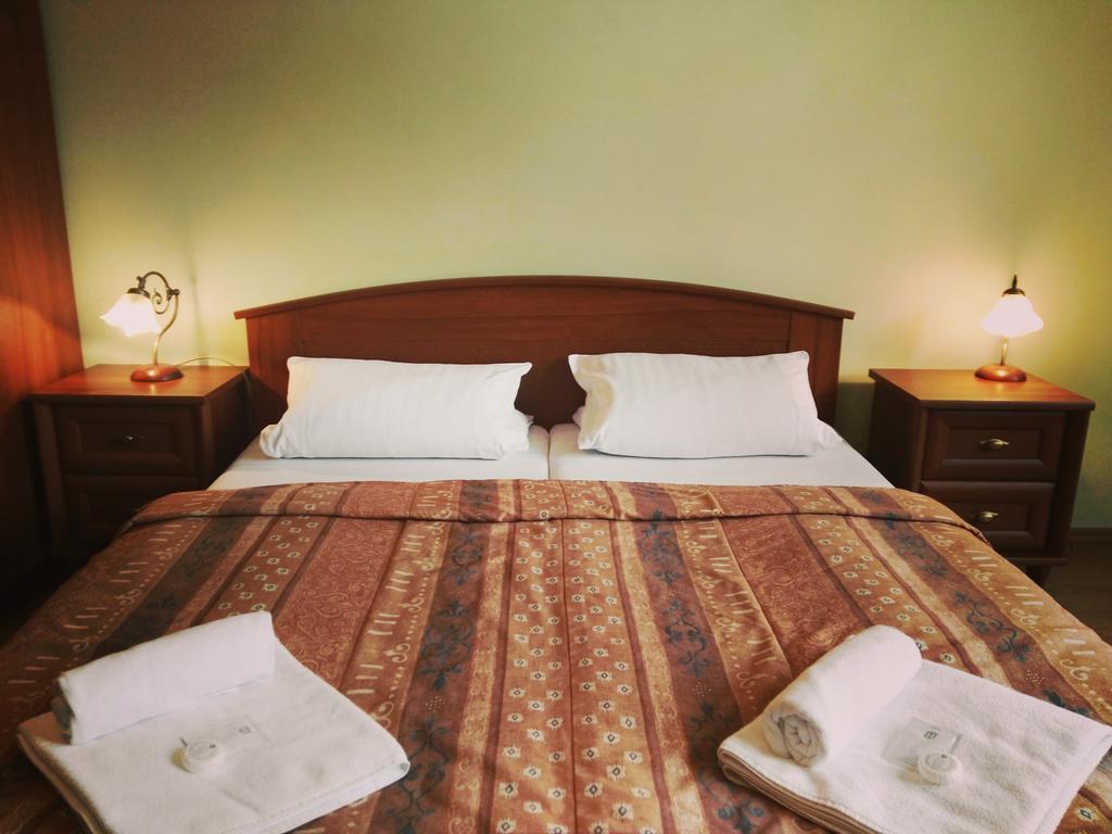 Hotel Derby Karlovy Vary Luaran gambar