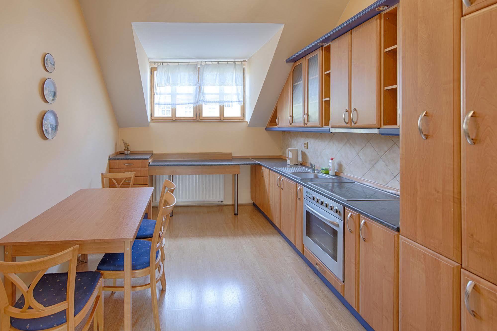 Hotel Derby Karlovy Vary Luaran gambar