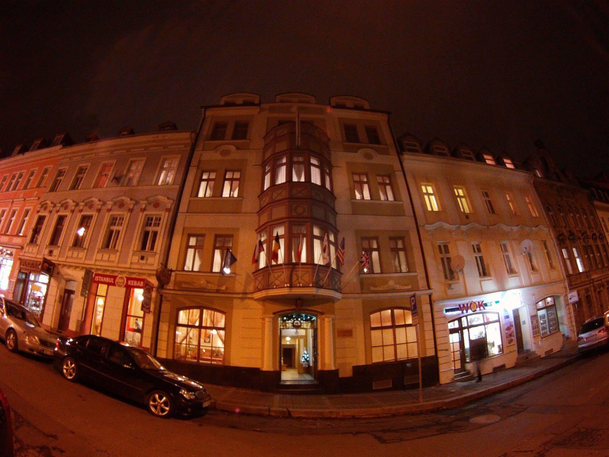 Hotel Derby Karlovy Vary Luaran gambar